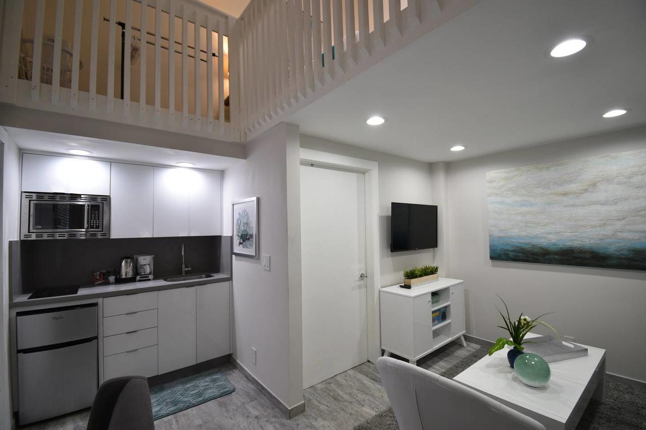 Boutique Loft Unit 2 Lägenhet Hollywood Exteriör bild