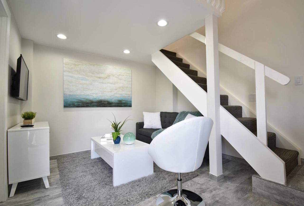 Boutique Loft Unit 2 Lägenhet Hollywood Exteriör bild